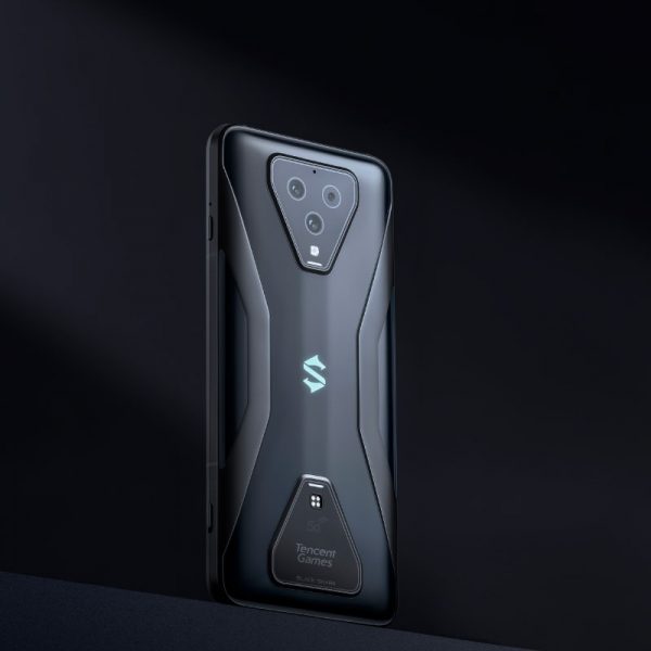 Xiaomi Black Shark 3 5G 12GB RAM 256GB ROM Snapdragon 865 Gaming Smartphone 64MP Triple Camera 6.67" Screen 65w Fast Charger - Image 2