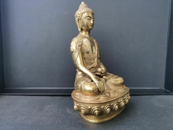 Desk statue of Buddha - Image 4